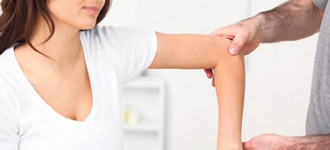 Вывих локтевого сустава: диагностирование и первая помощь, как вправить, реабилитация после травмы, рекомендации врачей