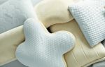 Ортопедическая подушка при шейном остеохондрозе: разновидности изделий, показания и противопоказания к применению, правила выбора и ухода, отзывы врачей и пациентов