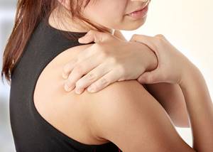 Эффективные упражнения при болях в плечевом суставе: причины возникновения, массаж и зарядки на каждый день