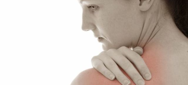 Невралгия плечевого нерва: формы и причины развития заболевания, характерные особенности и общие симптомы, методы диагностики и лечения, профилактика патологии