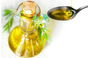 Льняное масло для суставов: польза и вред, показания, рецепты и как правильно принимать средство