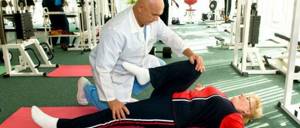Лечебная гимнастика при остеопорозе и физические упражнения: метод Бубновского и комплекс для лиц 30-50 лет, запрещенные нагрузки и правила тренировок, рекомендации врачей