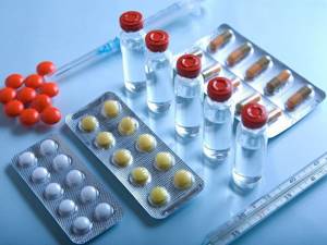 Обезболивающие препараты при остеохондрозе: механизм действия и разновидности, рейтинг лекарств и правила приема, цена в аптеке и противопоказания