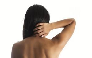 Самомассаж спины: особенности терапевтического эффекта, показания и противопоказания, правила подготовки, польза и рекомендации по технике выполнения
