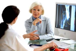 Постменопаузальный остеопороз: причины и механизм возникновения, список препаратов для лечения заболевания и способы профилактики