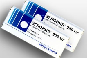 Обезболивающие препараты при остеохондрозе: механизм действия и разновидности, рейтинг лекарств и правила приема, цена в аптеке и противопоказания