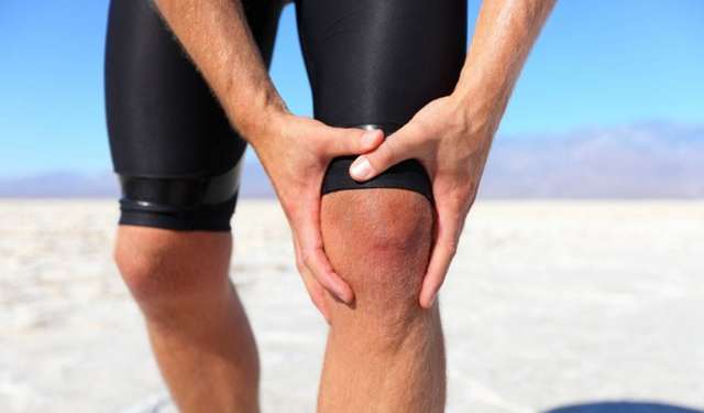 Болят колени после велосипеда: особенности болей и их устранение, методики лечения и способы профилактики, правила тренировок и использование защиты