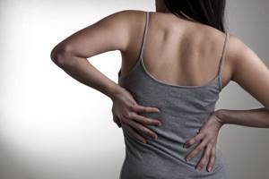 Болит спина после родов: причины появления дискомфорта, профилактика патологии, диагностика и лечение
