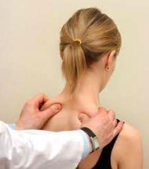 Кружится голова при остеохондрозе шейного отдела: причины возникновения симптома, методы диагностики, лечение медикаментозными препаратами в комплексе с физическими упражнениями