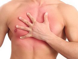 Перелом грудины: классификация и основные симптомы травмы, методы диагностики и рекомендации по оказанию доврачебной помощи, способы лечения и возможные осложнения