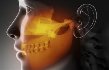 Хруст при жевании в челюсти: симптомы и причины заболевания, консервативное лечение и хирургическое вмешательство, последствия и прогноз