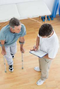 Реабилитация после эндопротезирования коленного сустава: требования к положению ног и движениям, упражнения, правила питания