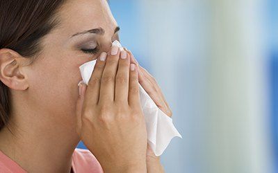 Отек слизистой носа: причины, почему отекает и опухает, постоянная отечность после капель - симптомы и лечение