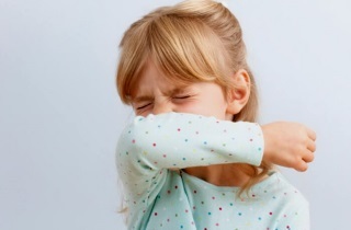 Кашель до рвоты у ребенка – что делать при приступах, как лечить сильный кашель