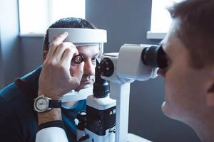Лазерная операция на глаза: цена, последствия, противопоказания